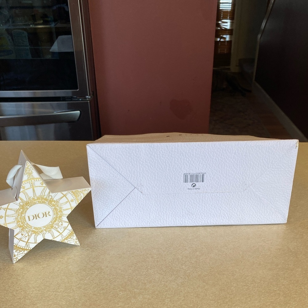 DIOR Gift Bag, EUC - Picture 6 of 7